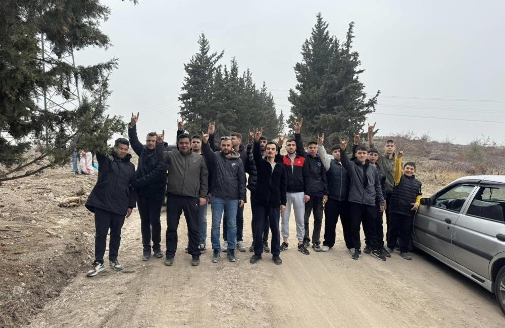 Balıkesir Ülkü Ocakları, Milli Ağaçlandırma Günü’nde Türk Gençliğiyle ağaç dikti Balıkesir Ülkü Ocakları Başkanı Kazım Çalışkan, 11 Kasım Milli Ağaçlandırma