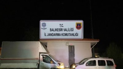 Ayvalık’ta, yasa dışı yollarla Yunanistan’ın Midilli Adası’na gitmek isteyen 23