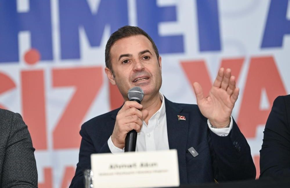 Savaştepe’ye sağlık merkezi, kent lokantası ve kreş müjdesi Balıkesir Büyükşehir Belediye Başkanı Ahmet Akın, Savaştepe’de halk buluşmasında ilçeye