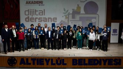 Altıeylül Belediyesi, Gençlik ve Spor Hizmetleri Müdürlüğü tarafından Altıeylül’deki öğrencilere