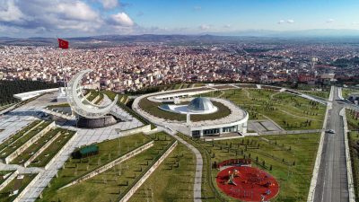 Balıkesir Büyükşehir Belediyesi depremle mücadelede dirençli bir kent inşa etmek