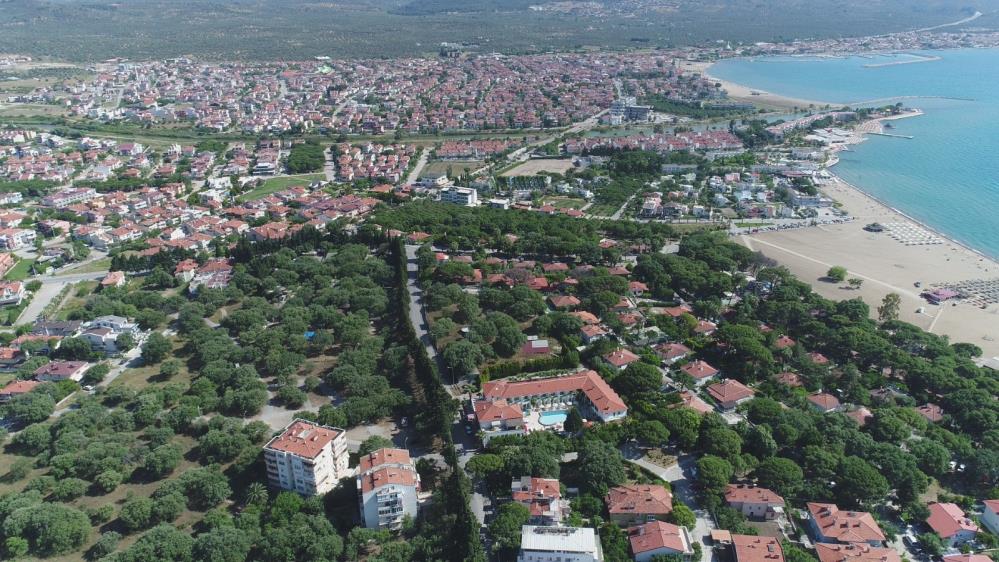 Burhaniye’de “Çöp Atma, Sokağına Sahip Çık!” Projesi başlıyor Burhaniye’de Kocacami Mahallesi Uğur Mumcu Bulvarı ile Ali Çetinkaya Caddesi’nin