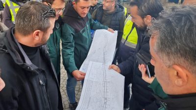 AK Parti Balıkesir İl Başkanı Mehmet Aydemir, Balıkesir’in Çay Deresi’nde