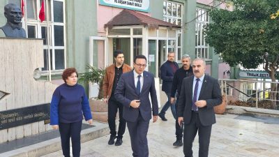 Balıkesir İl Milli Eğitim Müdürü Murat Demir, onarımı tamamlanan Bandırma