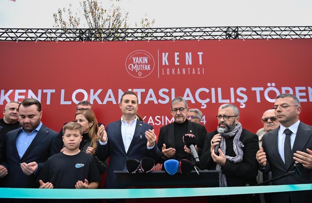 Balıkesir’in ilk kent lokantası hizmete açıldı Balıkesir Büyükşehir Belediyesi ilk kent lokantasını törenle hizmete açtı. Lokantada,