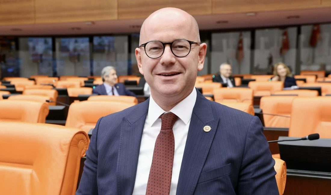 SARI, AKP İKTİDARININ AİLE VE SOSYAL POLİTİKALARI ELEŞTİRDİ:“YOKSULLUĞU YÖNETMEKLE GURUR DUYUYORSUNUZ” CHP Balıkesir Milletvekili Serkan Sarı, TBMM Plan ve Bütçe Komisyonu’nda