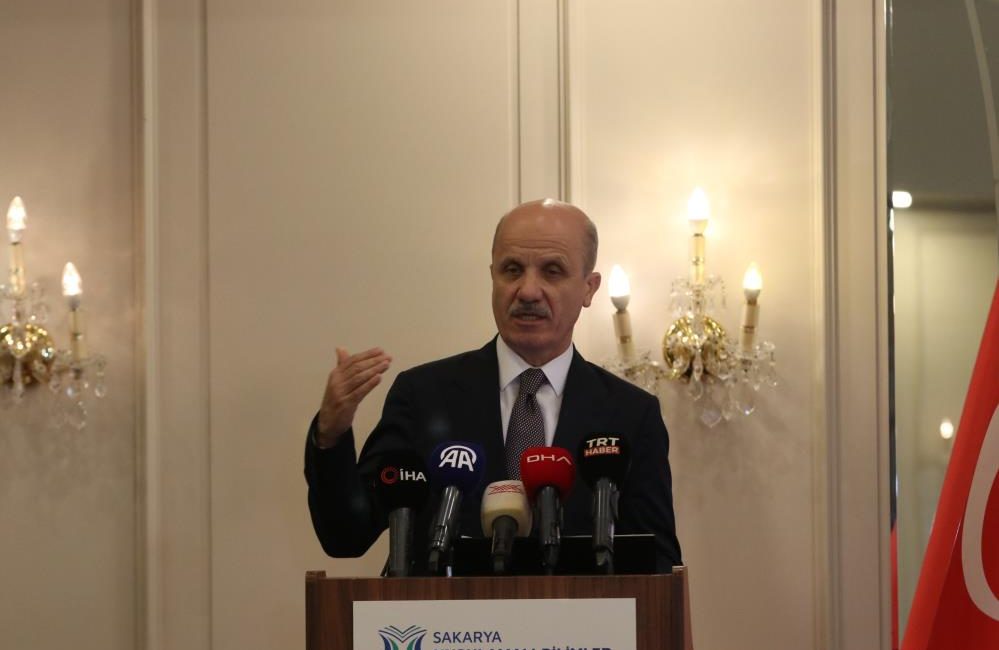 YÖK Başkanı Özvar: “Hedefimiz Türkiye’yi küresel etkiye sahip bir araştırma ve yenilik merkezi haline getirmektir” SUBÜ tarafından düzenlenen 2025-2029 Stratejik Plan Çalıştayı’nda konuşan Yükseköğretim Kurulu