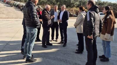 Balıkesir İl Tarım ve Orman Müdürü Erkan Alkan, zeytin ve
