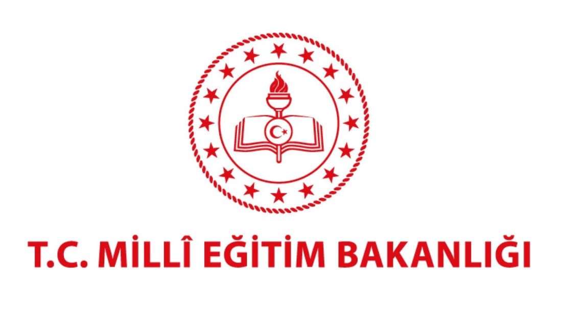 MEB okullarında “Okul Kıyafet Yönetmeliği” değişti Millî Eğitim Bakanlığı tarafından yapılan kıyafet yönetmeliği değişiklikleri Resmi Gazete’de