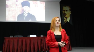 Gönen Kültür ve Kitap Günleri’nde Yazar Salim Nizam ve Eğitimci-yazar