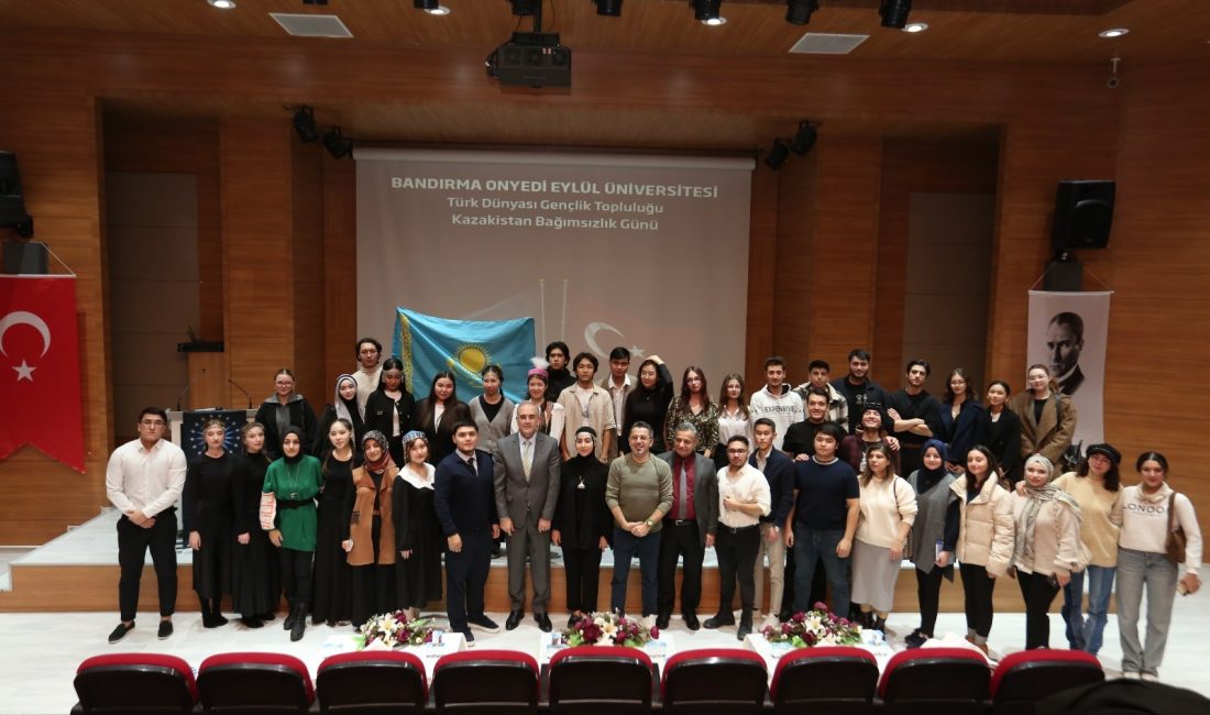 Kazakistan’ın Bağımsızlık Günü Bandırma’da kutlandı Bandırma Onyedi Eylül Üniversitesi’nde Kazak kültürüne ait müzik dinletileri ve