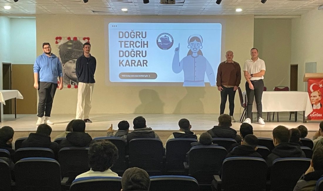 Bandırma’da lise öğrencilerine “Denizcilik” alanında bilgilendirme Denizci Öğrenciler Derneği tarafından Bandırma’da “Doğru Tercih, Doğru Karar” sloganıyla