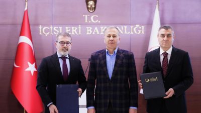 İçişleri Bakanı Ali Yerlikaya, Göç İdaresi Başkanlığı ile Türkiye İnsan