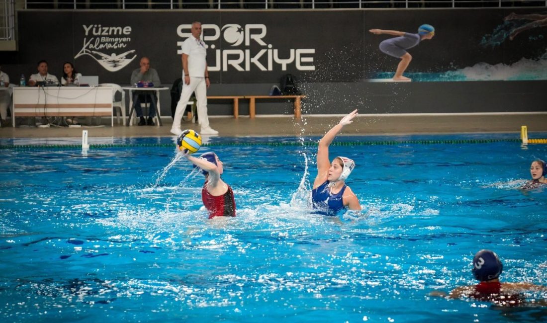 Balıkesir’de Kadınlar Türkiye Sutopu Şampiyonası heyecanı başladı Balıkesir Olimpik Yüzme Havuzu’nda düzenlenen U20 Kadınlar Türkiye Sutopu Şampiyonası