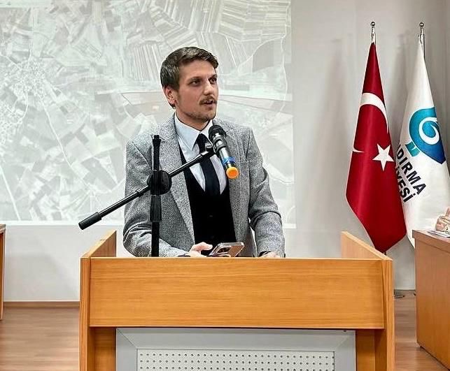 Uğur: “2024 üreticiler için zorlu bir yıl oldu, 2025’ten umutluyuz” 2024 yılında tarım ve hayvancılık sektöründe zorluklar yaşandığına dikkat çeken