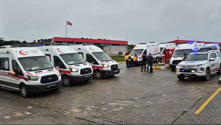 Vali Ustaoğlu: “Patlama teknik nedenden kaynaklanıyor” Balıkesir’deki mühimmat fabrikasında 12 işçinin ölümüne sebep olan patlamanın teknik