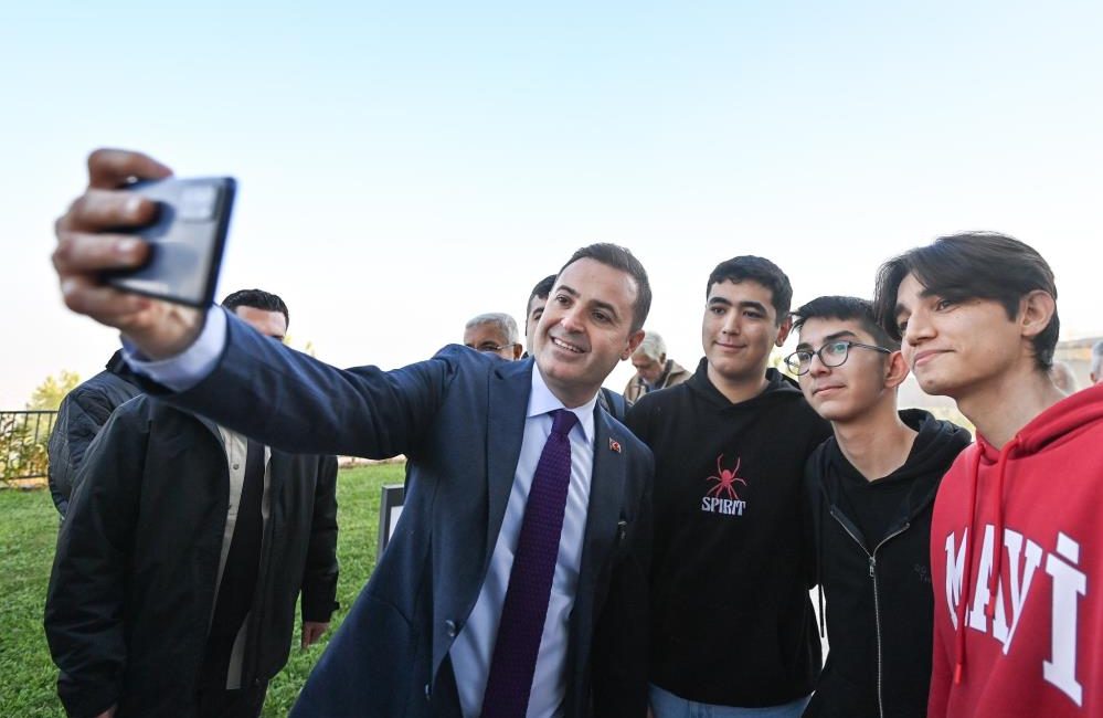 Balıkesir Büyükşehir’den hem ekonomik hem kaliteli lezzet noktası Balıkesir Büyükşehir Belediyesi bünyesinde hizmet verecek olan Onhann Gurme Çamlık