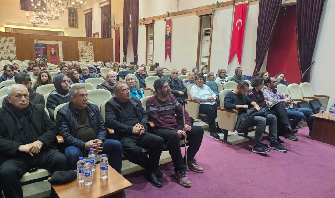Bandırma’da özel gereksinimli bireylerin sorunları tiyatroyla sahnelendi Bandırma’da 3 Aralık Dünya Engelliler Günü kapsamında düzenlenen etkinlikte, engelli