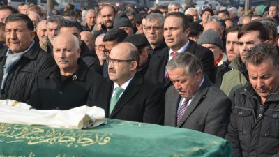 Balıkesir’in sevilen ve saygı duyulan isimlerinden Zağnos Paşa Cami eski