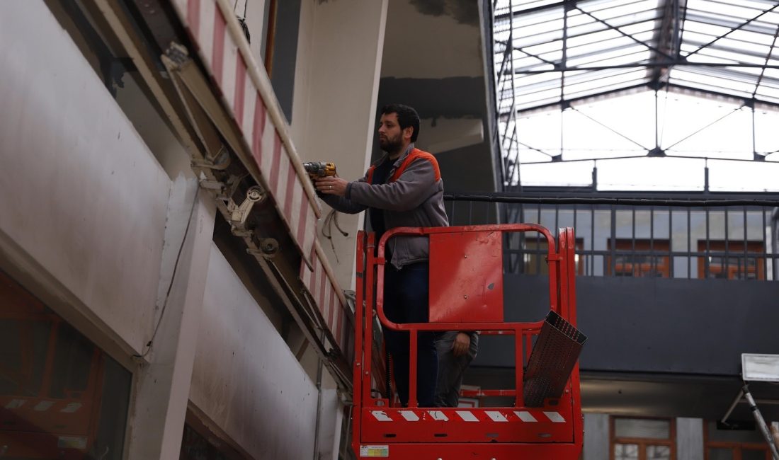 Bandırma’da yapı yenileme çalışmalar hız kazandı Bandırma Belediye Başkan Vekili Av. Betül Agen Eraslan, Eski Belediye