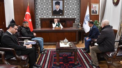 Altıeylül, Bigadiç ve Gönen muhtarlarıyla bir araya gelen Balıkesir Valisi