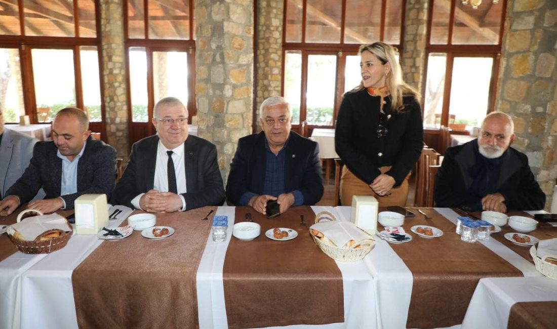 Edremit’te düzenlenen Balıkesir Ziraat Odaları Koordinasyon Toplantısı’nda, tarım sektörünü geliştirmek