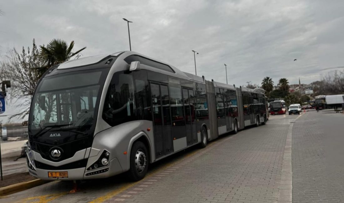 Balıkesir Büyükşehir Belediyesi’nden metrobüs açıklaması Balıkesir Büyükşehir Belediyesi, Bandırma’da başlatılan metrobüs deneme seferlerinin başarıyla tamamlandığını