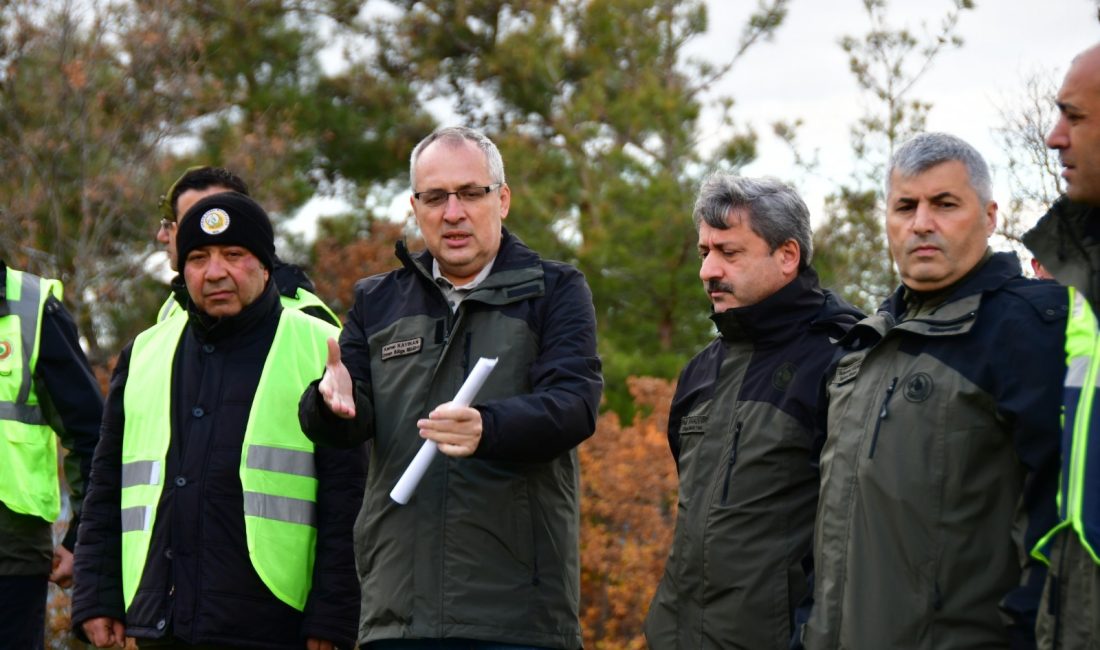 Ormanların geleceği için “Fidan Dikim Teknikleri Tatbikatı” yapıldı Balıkesir Orman Bölge Müdürlüğü, ormanların geleceği için Orman İşletme Müdürlükleri’nde