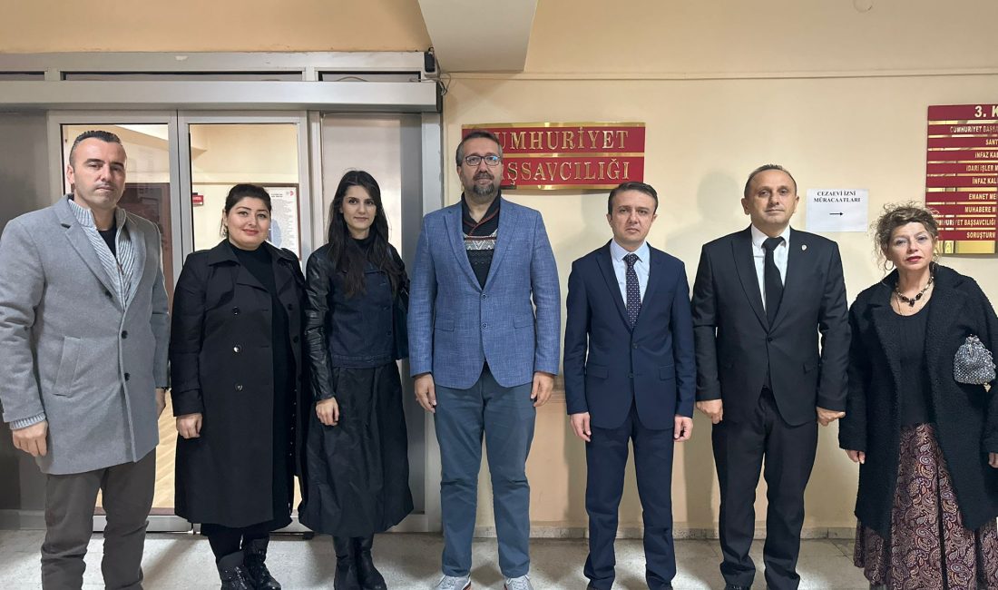 Şehit ve Gazi Aileleri Vakfı’ndan Bandırma Cumhuriyet Başsavcısı’na ziyaret Jandarma Mensupları Şehit ve Gazi Aileleri Vakfı Bandırma İlçe Başkanı