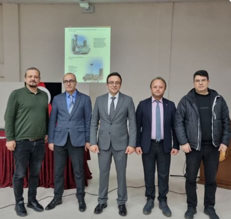 Aslan, Bandırmalı öğrencilere Yerli Savunma Sanayiini anlattı Bandırma İlçe Milli Eğitim Müdürü Mutlu Aslan, Yerli Malı Haftası’nda