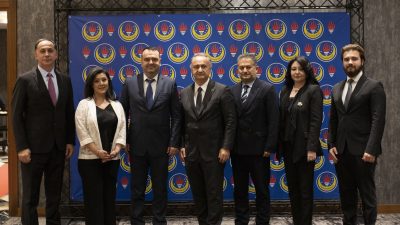 2025-2026 eğitim yılında öğrencisiyle buluşmaya hazırlanan TED Balıkesir Koleji, düzenlenen