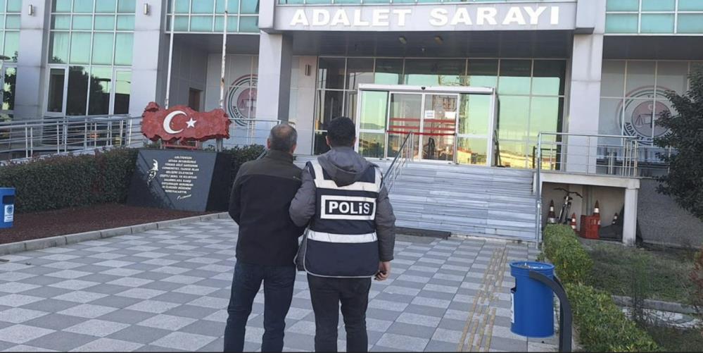 Bandırma’da büyük operasyon: aranan şahıs tutuklandı Balıkesir İl Emniyet Müdürlüğü’ne bağlı Bandırma İlçe Emniyet Müdürlüğü Asayiş
