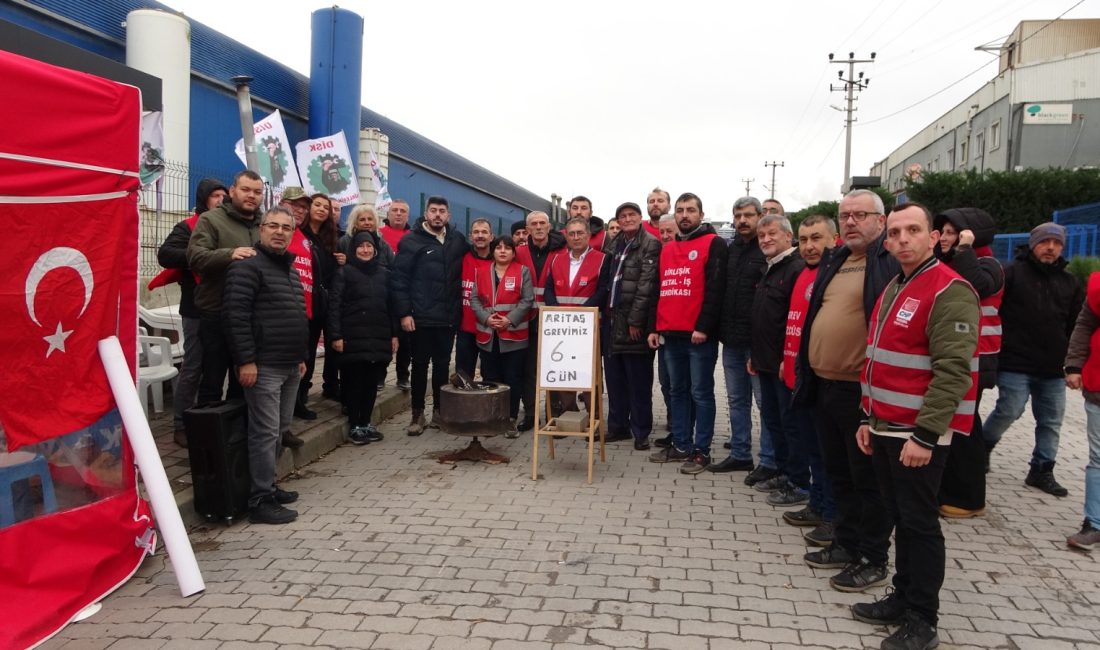CHP’den Arıtaş işçilerinin grevine destek CHP Bandırma ve Mudanya İlçe Örgütleri, Bandırma OSB’de bulunan Arıtaş