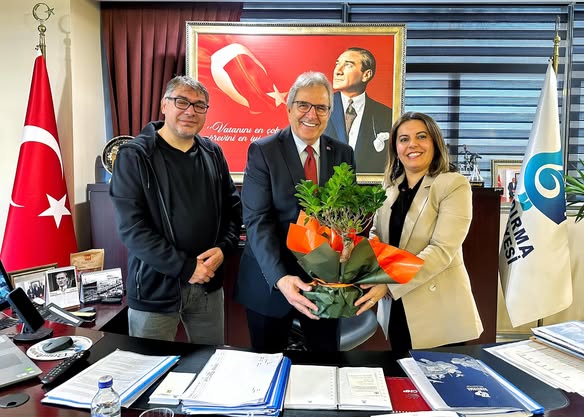 BANÜ İletişim Fakültesi heyeti Başkan Mirza ile bir araya geldi Bandırma Onyedi Eylül Üniversitesi İletişim Fakültesi heyeti, Bandırma Belediye Başkanı