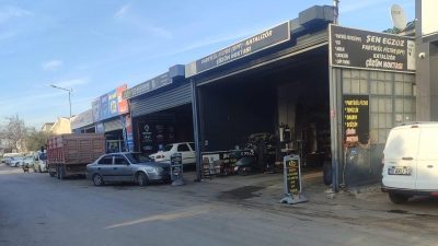 Bandırma’da  husumetli iki grup arasında yaşanan silahlı kavgada baba ve