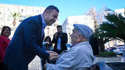 Balıkesir Büyüfkşehir Belediye Başkanı Ahmet Akın, Edremit’e çıkarma yaptı. Edremit