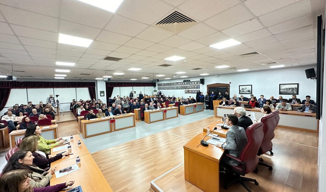 Bandırma’da pazar yeri işgal ücretlerine düzenleme Bandırma Belediye Meclisi, aralık ayı toplantısında pazar yerlerinin işgal ücretleri