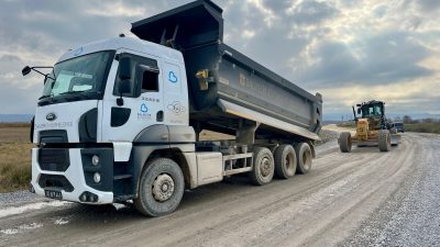 Balıkesir Büyükşehir Belediyesi, Kocagöl-Gölyaka-Çepni yollarında altyapı çalışmalarının sürdüğünü ve asfalt