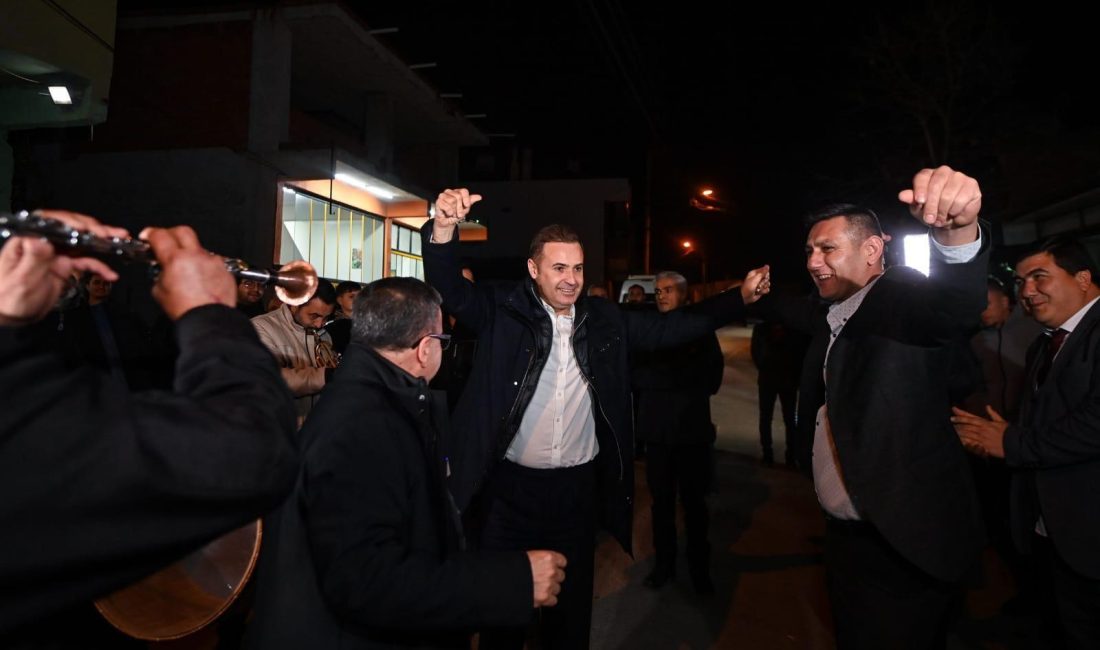 Mahalle ziyaretleri kapsamında vatandaşlarla bir araya gelen Balıkesir Büyükşehir Belediye