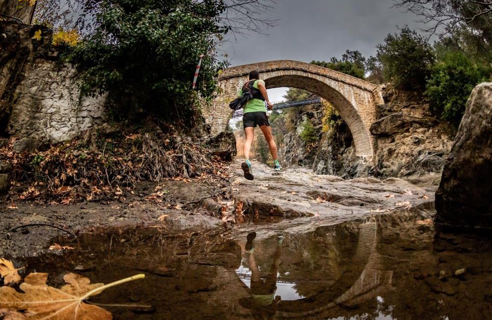 Kazdağları’nda koşulan Karspor İda Ultra Maratonu sona erdi Yeşilyurt Köyü’nden başlayıp, Edremit’in Güre Mahallesi’nde sona eren Karspor İda