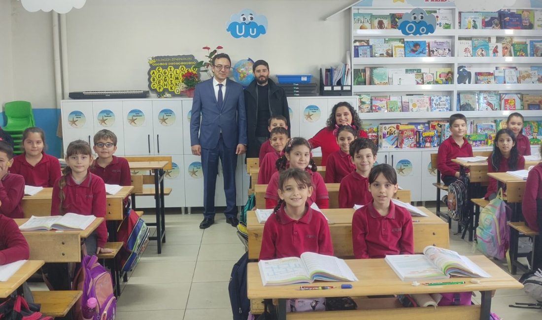 Müdür Aslan, öğrencilerin Yerli Malı Haftası coşkusuna ortak oldu Bandırma İlçe Milli Eğitim Müdürü Mutlu Aslan, 17 Eylül İlkokulu’nu