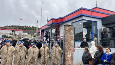 Balıkesir Valisi İsmail Ustaoğlu, mühimmat fabrikasındaki patlamada 12 kişinin hayatını