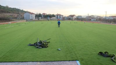 Gençlik ve Spor Bakanlığı tarafından Susurluk’a kazandırılan Karşıyaka Sentetik Futbol