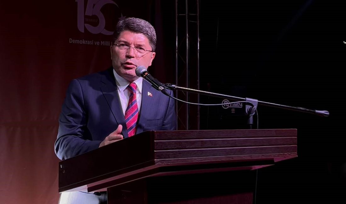 Bakan Tunç Balıkesir’deki patlamaya ilişkin soruşturma başlatıldığını bildirdi Balıkesir’de bulunan fabrikada meydana gelen patlamaya ilişkin sosyal medya hesabı