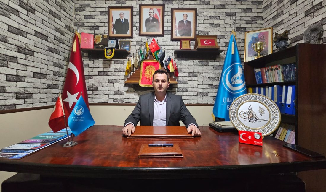 Ülkü Ocakları Bandırma’da Yeni Başkan Rıdvan Öz’le yola çıkıyor Bandırma Ülkü Ocakları’nın yeni Başkanı Rıdvan Öz, Türk gençliğini milli