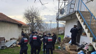 Dursunbey’de 2 gündür haber alınamayan Ali Koru (87) ve Fatma