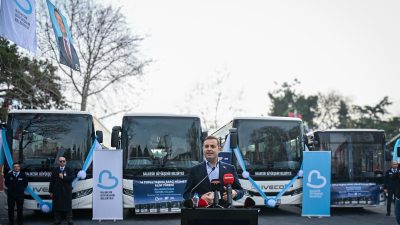 Balıkesir Büyükşehir Belediyesi, şehir içi toplu ulaşımda yenilenme hareketi başlattı.