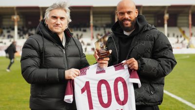 Bandırmaspor, kulüp tarihinde 100. resmi maçına çıkan ilk yabancı futbolcu