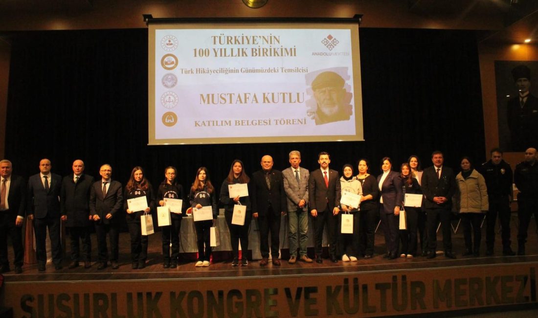 Susurluk’ta gerçekleştirilen edebiyat panelinde Mustafa Kutlu’nun eserleri ele alınarak “Yoksulluk,