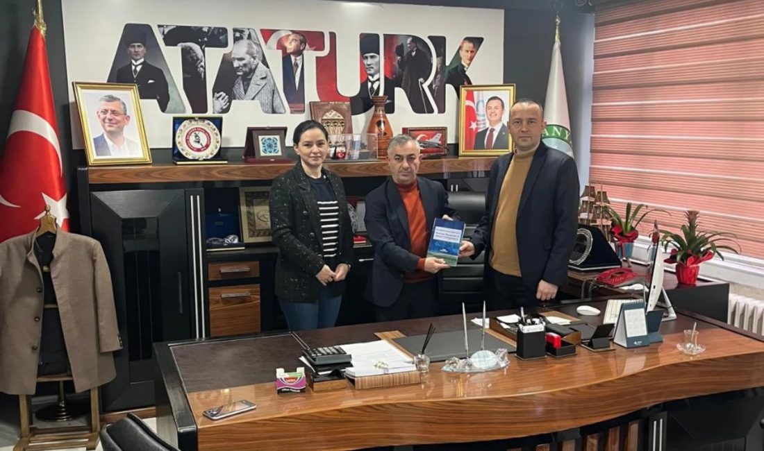 Manyas tarihi ve ekonomisine ışık tutan eser yayımlandı Bölgenin tarihini, ekonomisini ve sosyal yapısını akademik bir bakış açısıyla